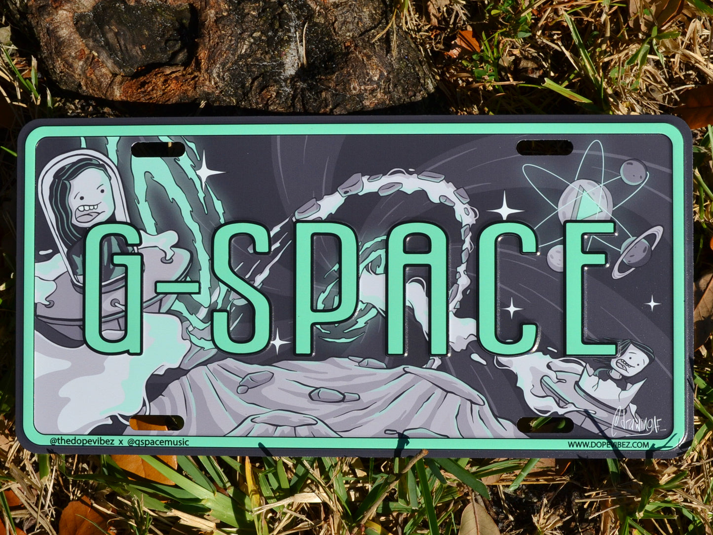 Official G-Space Collectible Plate