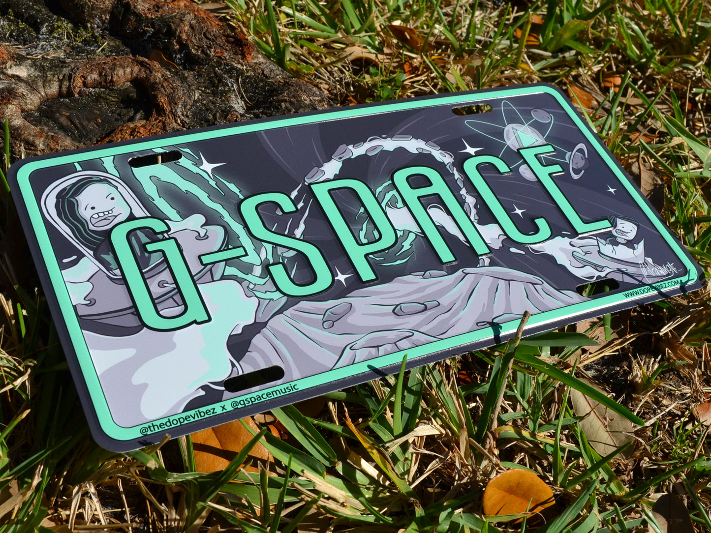 Official G-Space Collectible Plate